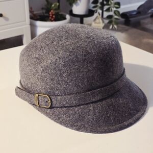 Gray Wool Bucket Cap with Buckle